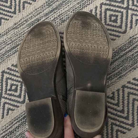 Ankle Booties - Picture 5 of 6